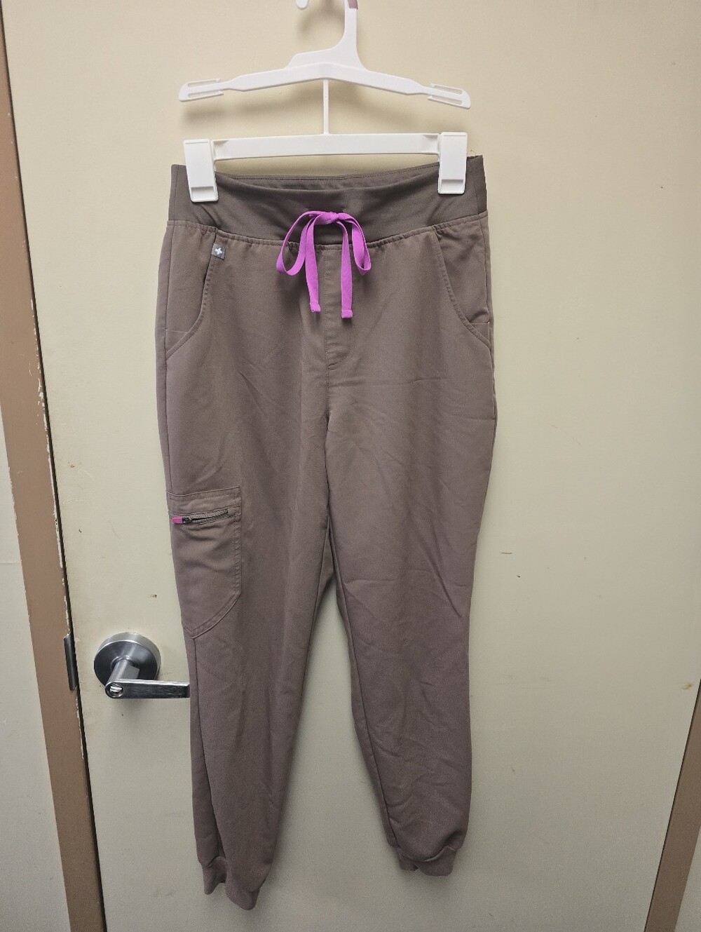 FIGS High Waisted Jogger Scrub Pants